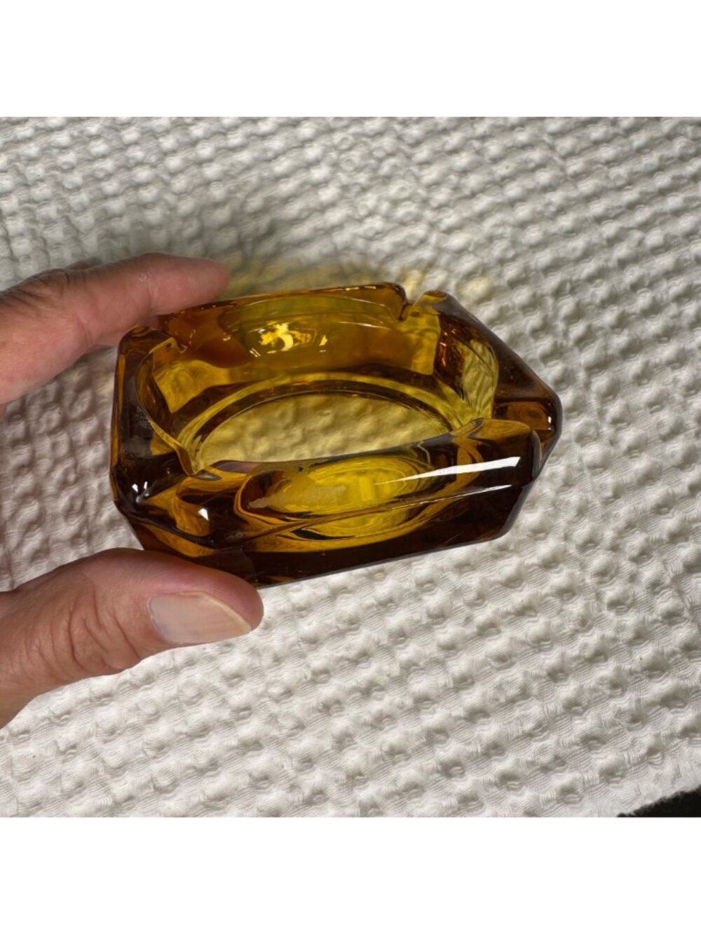 Vintage Amber Glass Ashtray With Square Design - Picture 2 of 9